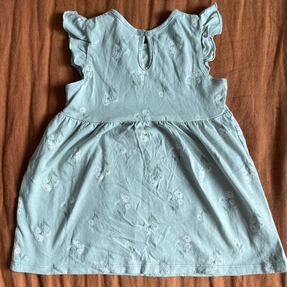 Bundle of H&M Bunny Sweater & Sage Green Floral Dress Girls 12M - Picture 7 of 10